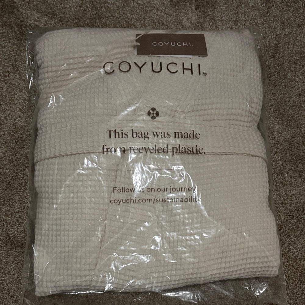 Coyuchi Ivory Waffle Robe